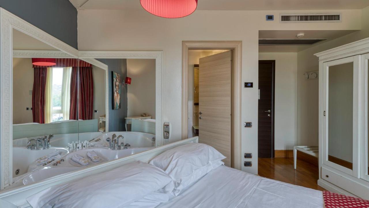 Hotel Fiera Di Brescia Ngoại thất bức ảnh